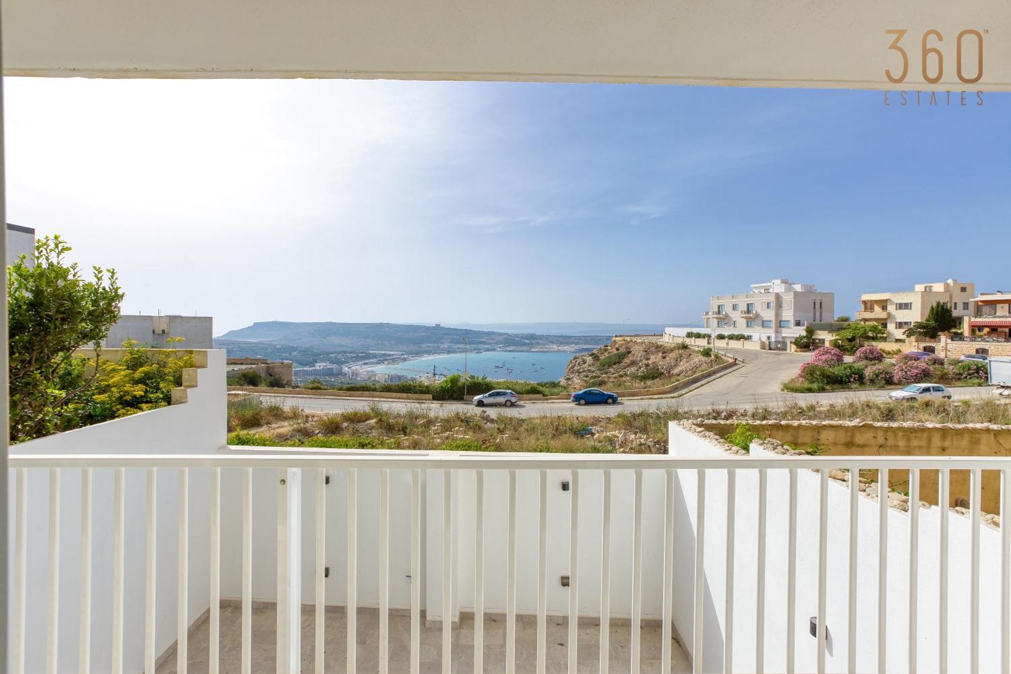 A Large, Fully Equipped 2br In By 360 Estates Apartment